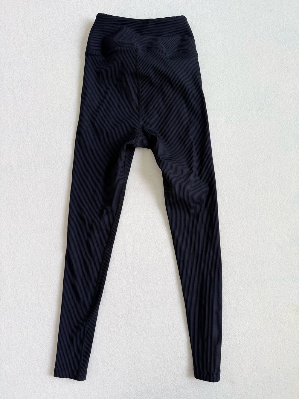 REFORMATION Year of Ours stretch football leggings in black - Picture 6 of 9